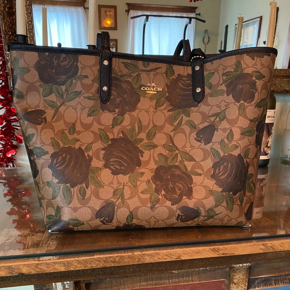 Coach purse